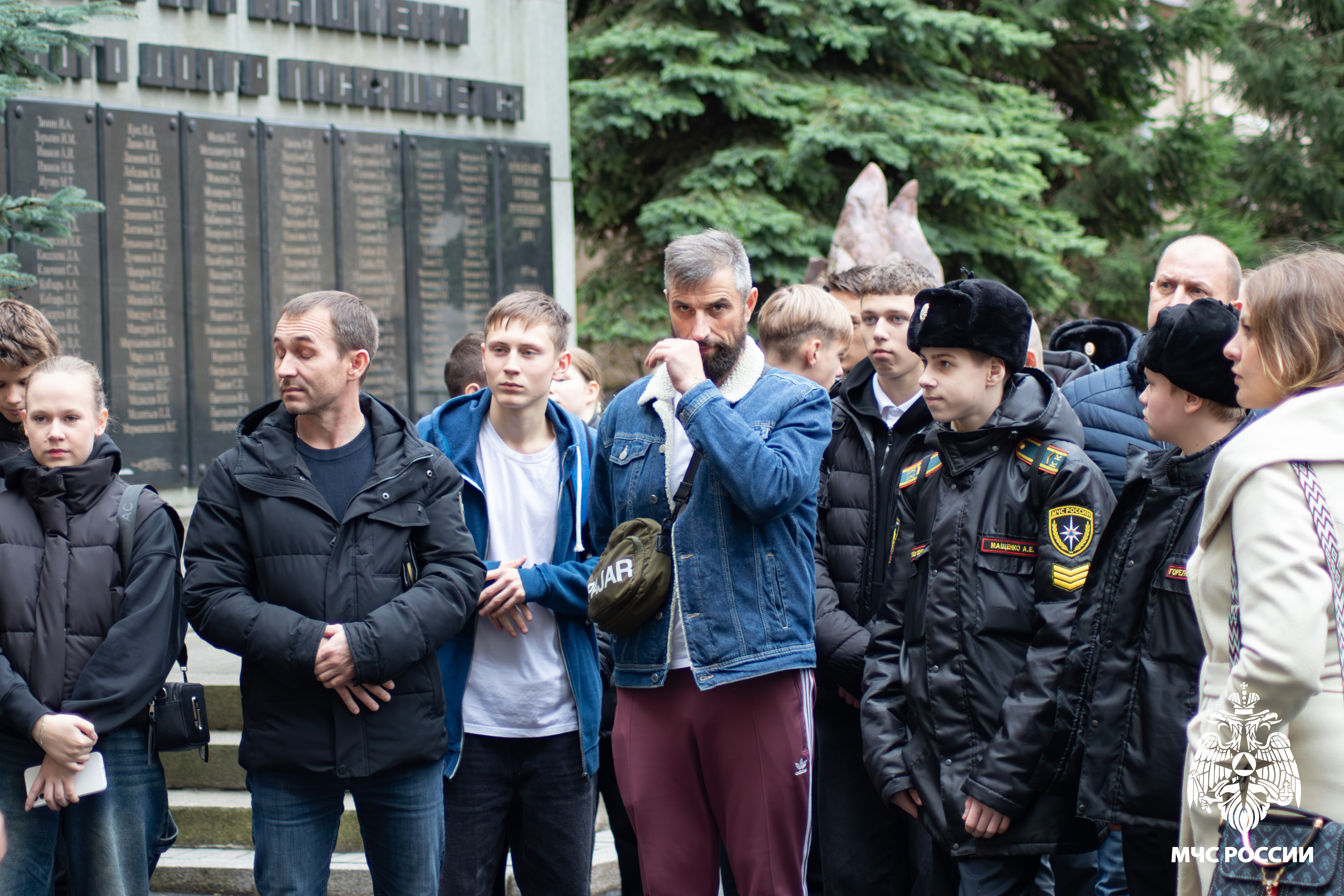 Добро пожаловать в кадетский корпус!